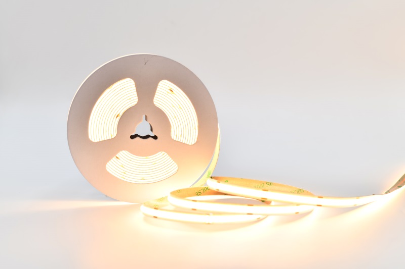 led_strip_light.JPG led_strip_light.JPG